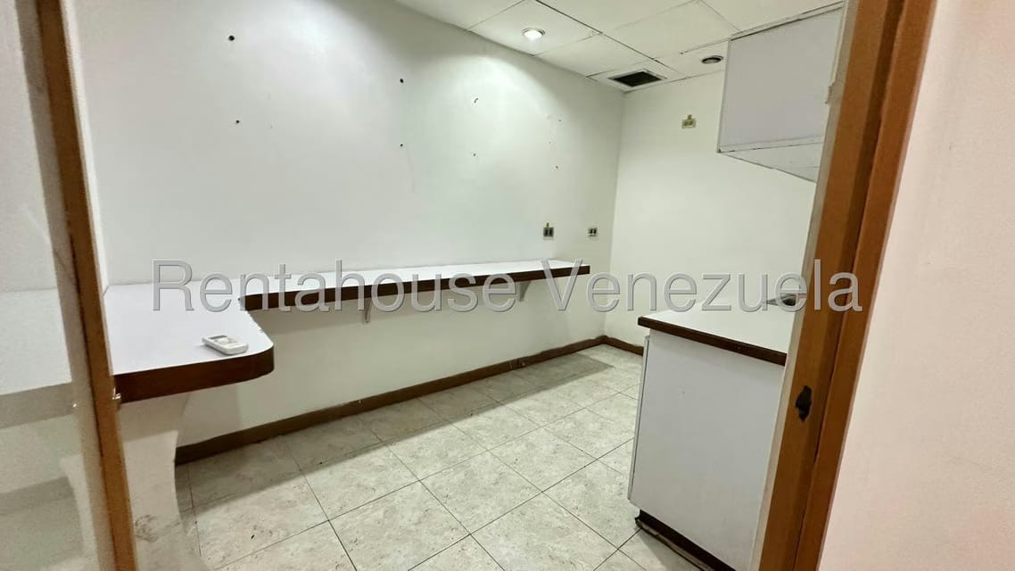 Comercial (Oficina) en Venta en Sabana Grande, Distrito Metropolitano - 10