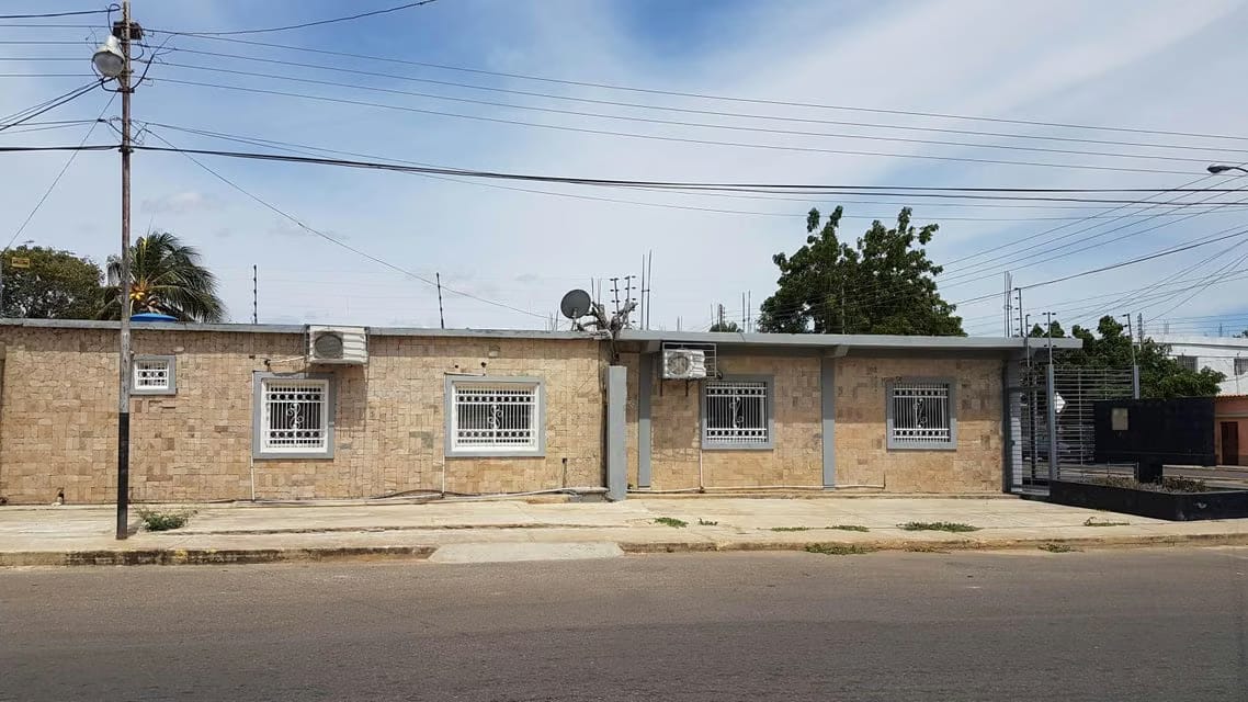 Comercial (Local Comercial) en Venta en Centro, Falcon
