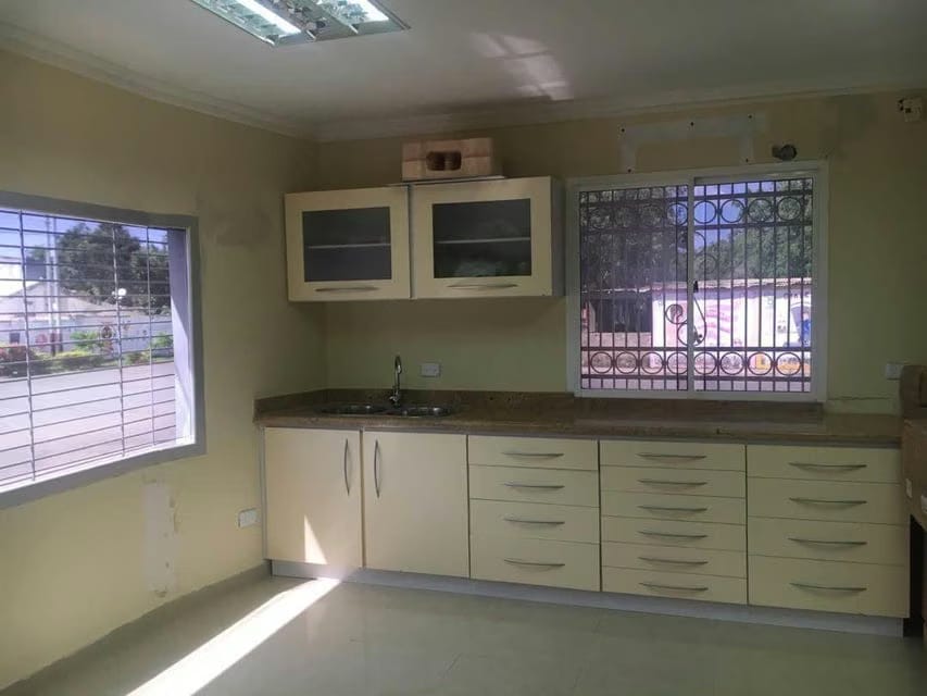 Comercial (Local Comercial) en Venta en Centro, Falcon - 24