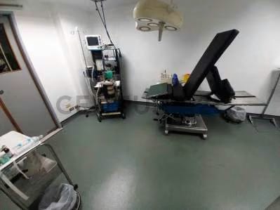 Venta de ambulatorio San Bernardino con Quirófano - 7