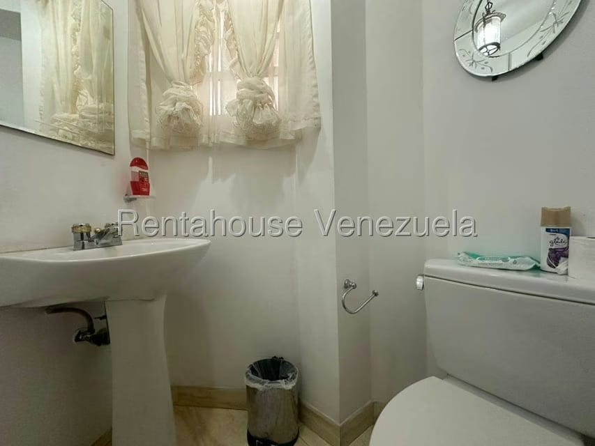Casa (Duplex) en Venta en Alto Prado, Distrito Metropolitano - 19