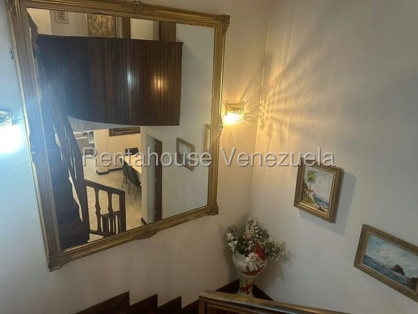 Casa (Duplex) en Venta en Alto Prado, Distrito Metropolitano - 25