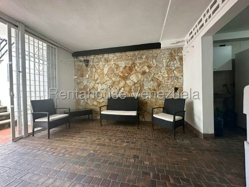 Casa (Duplex) en Venta en Alto Prado, Distrito Metropolitano - 33