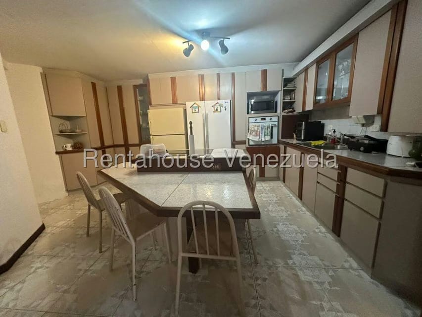 Casa (Duplex) en Venta en Alto Prado, Distrito Metropolitano - 5