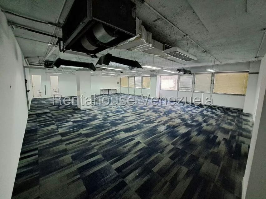 Comercial (Oficina) en Alquiler en Los Ruices, Distrito Metropolitano - 4