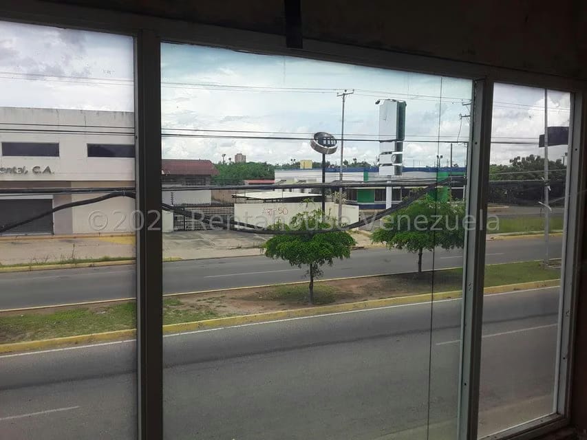 Comercial (Local Comercial) en Alquiler en Las Morochas, Zulia - 12