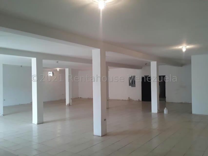 Comercial (Local Comercial) en Alquiler en Las Morochas, Zulia - 3