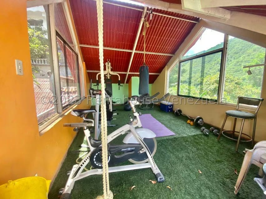 Casa (Duplex) en Venta en Macarao, Distrito Metropolitano - 32