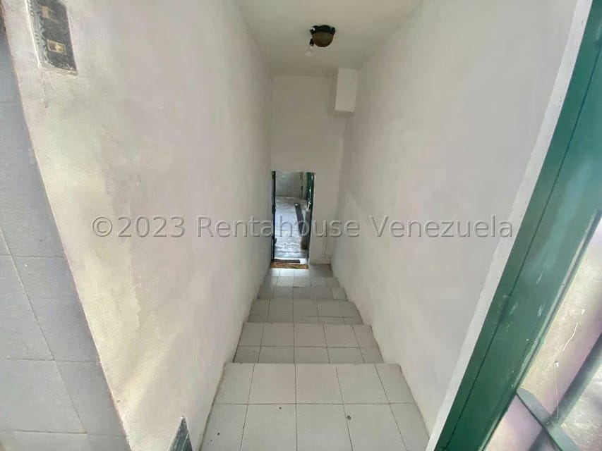 Casa (Duplex) en Venta en Macarao, Distrito Metropolitano - 41