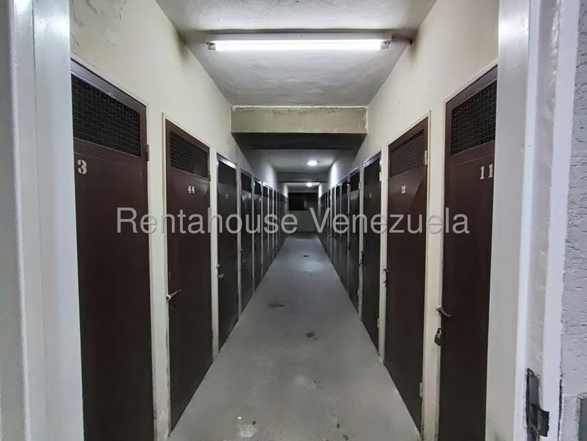 Apartamento (1 Nivel) en Alquiler en La Urbina, Distrito Metropolitano - 20