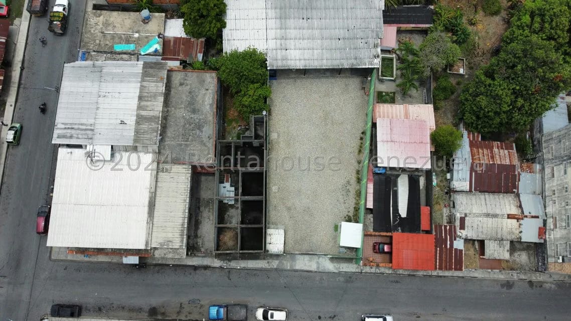 Comercial (Galpon - Deposito) en Venta en Centro, Portuguesa - 3