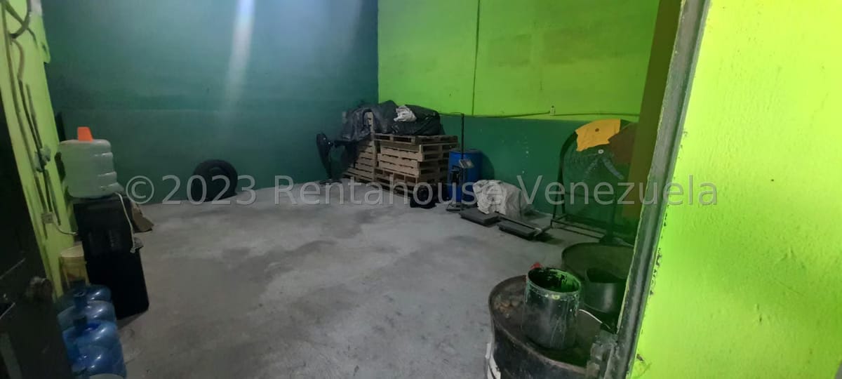 Comercial (Galpon - Deposito) en Venta en Centro, Portuguesa - 28