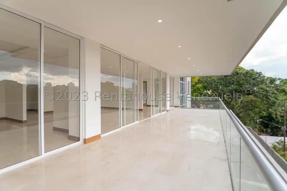 Apartamento (1 Nivel) en Venta en Campo Alegre, Distrito Metropolitano - 14