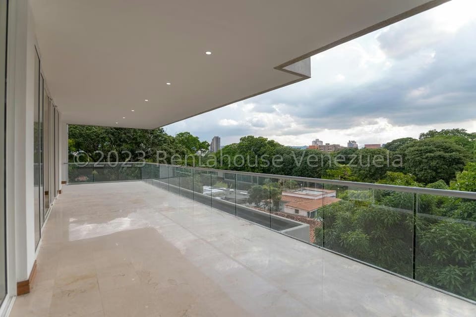 Apartamento (1 Nivel) en Venta en Campo Alegre, Distrito Metropolitano - 15