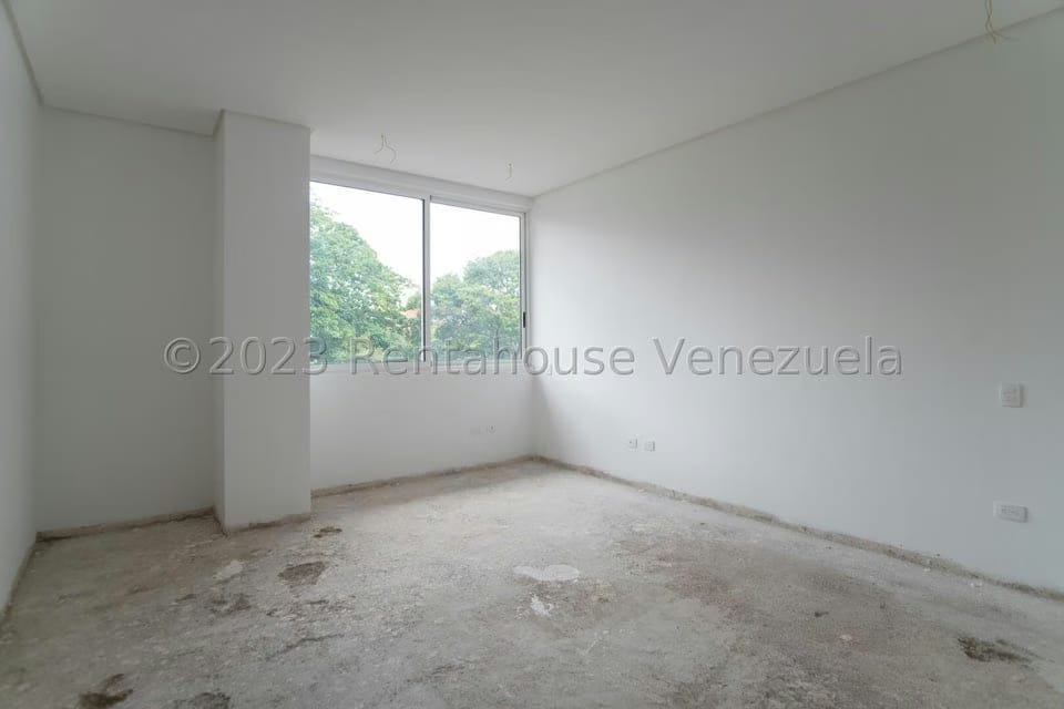 Apartamento (1 Nivel) en Venta en Campo Alegre, Distrito Metropolitano - 37