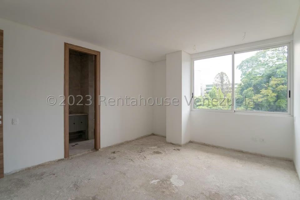Apartamento (1 Nivel) en Venta en Campo Alegre, Distrito Metropolitano - 38