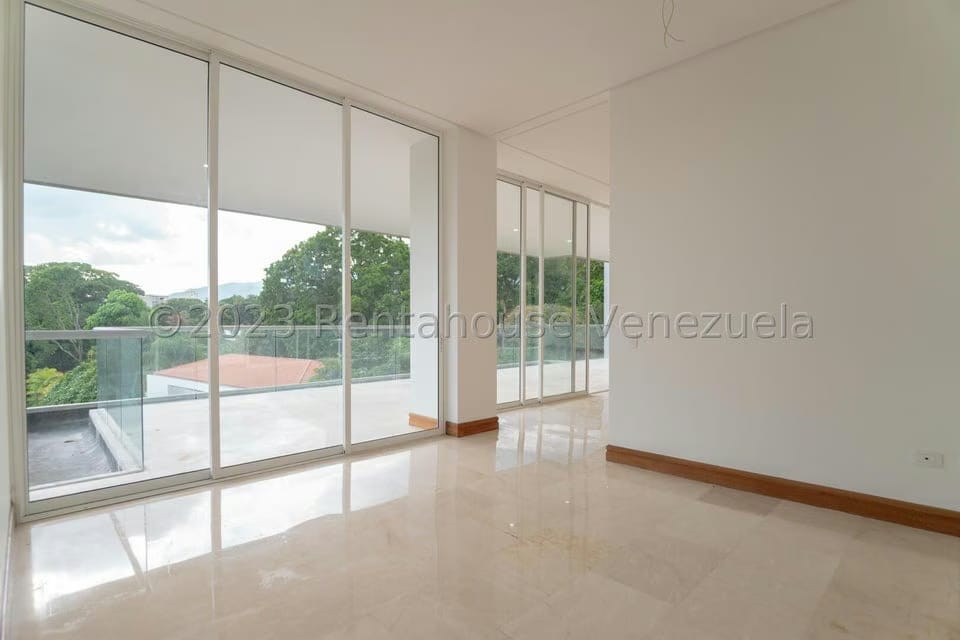 Apartamento (1 Nivel) en Venta en Campo Alegre, Distrito Metropolitano - 10