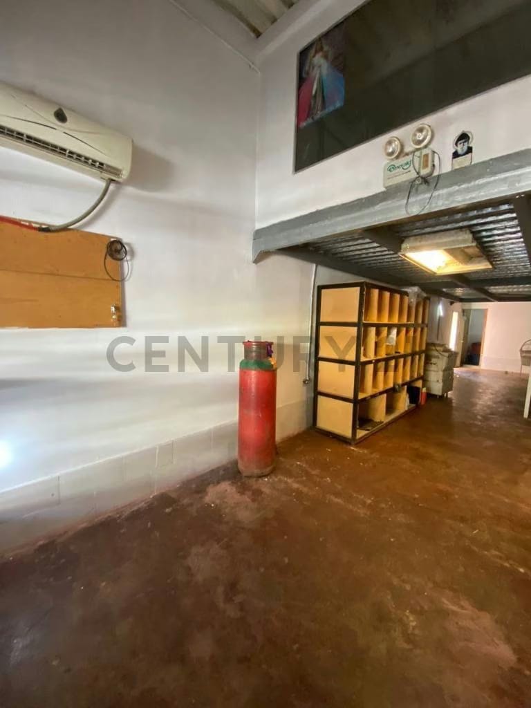 Local comercial en alquiler - 3