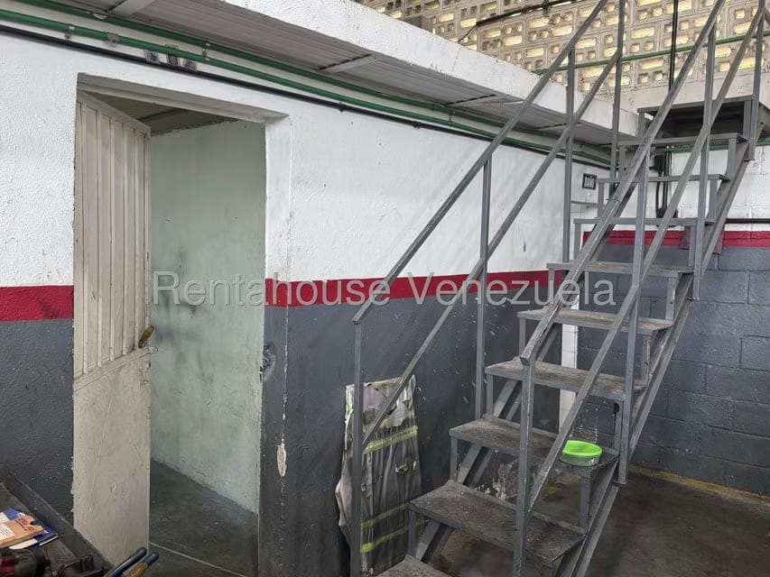 Negocios y Empresas (Automotores) en Venta en Las Minas, Miranda - 23