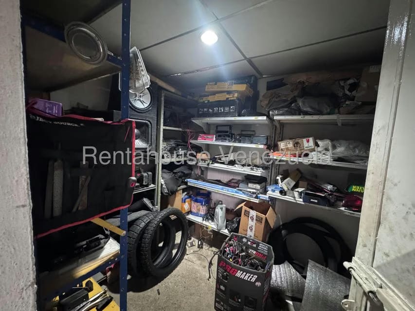 Negocios y Empresas (Automotores) en Venta en Las Minas, Miranda - 24