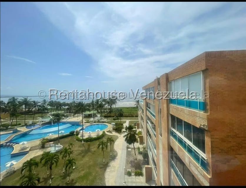 Apartamento (1 Nivel) en Venta en Tucacas, Falcon - 24