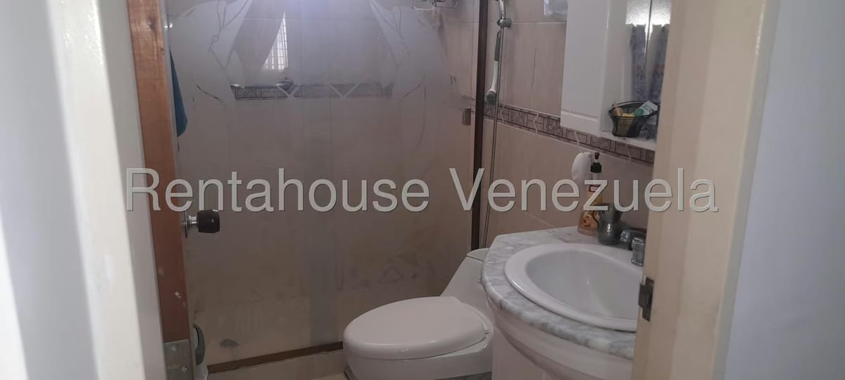 Casa (Multipes Niveles) en Venta en Vista Linda, Miranda - 23