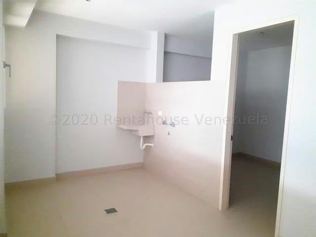 APARTAMENTO EN VENTA – ELENA MARIN NOBREGA - 3