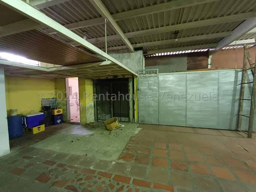 Comercial (Galpon - Deposito) en Alquiler en Antimano, Distrito Metropolitano - 10