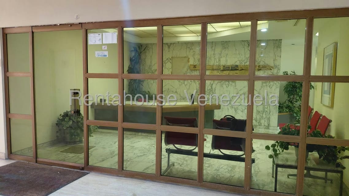 Comercial (Oficina) en Venta en Parroquia La Candelaria, Distrito Metropolitano - 3