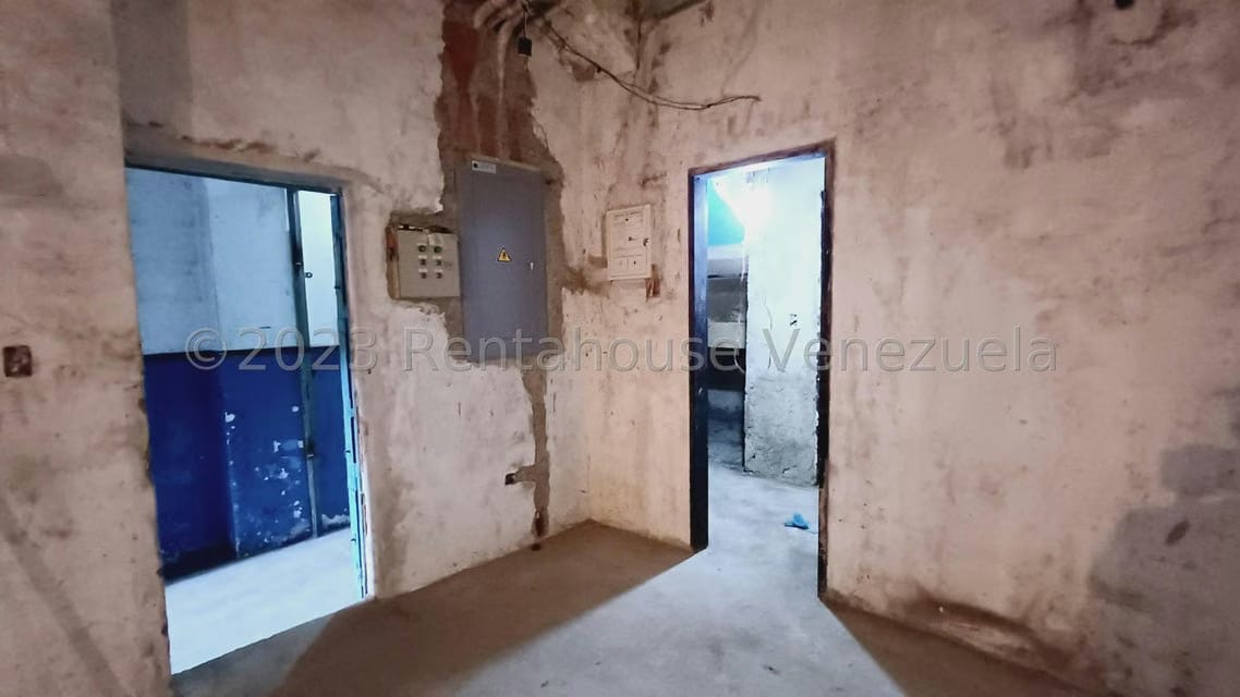 Comercial (Edificio) en Alquiler en Parroquia La Candelaria, Distrito Metropolitano - 17