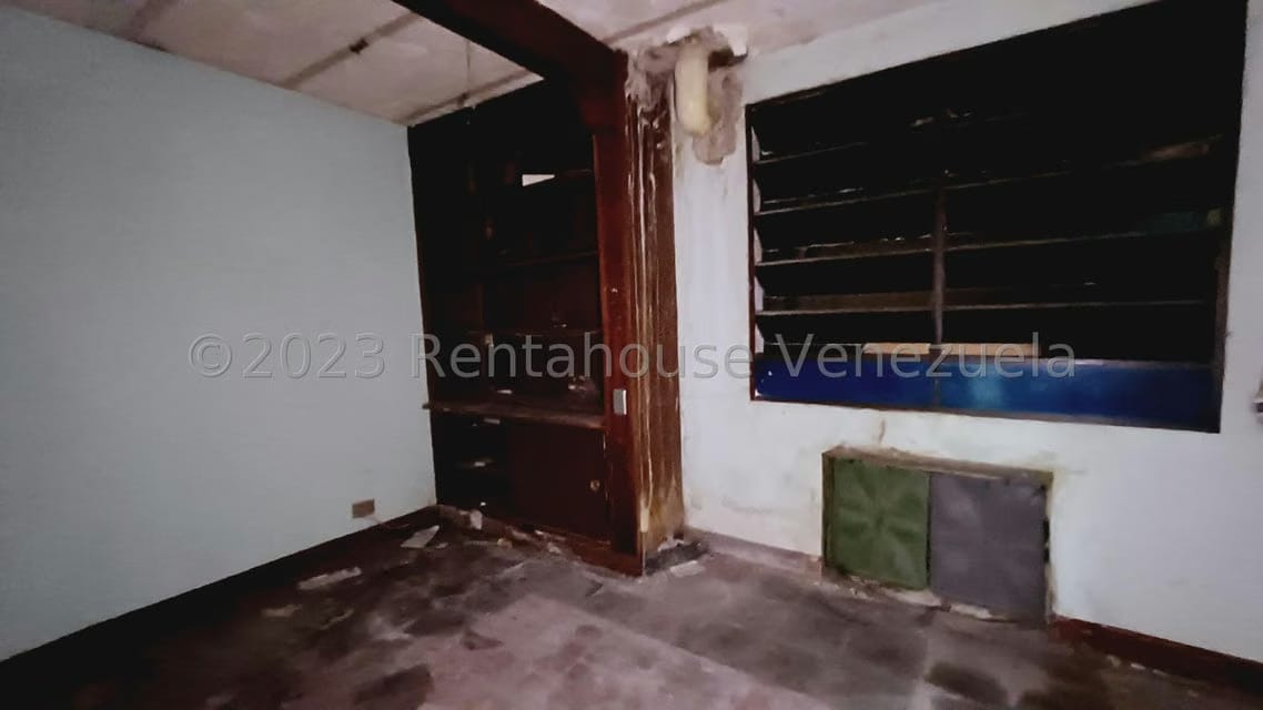 Comercial (Edificio) en Alquiler en Parroquia La Candelaria, Distrito Metropolitano - 27