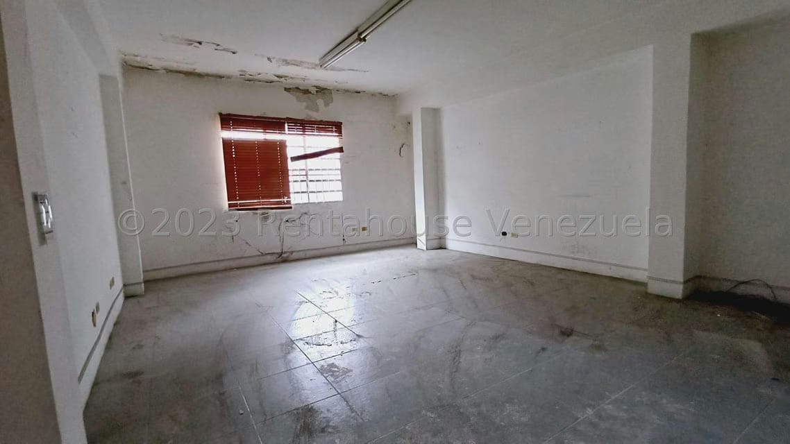 Comercial (Edificio) en Alquiler en Parroquia La Candelaria, Distrito Metropolitano - 29