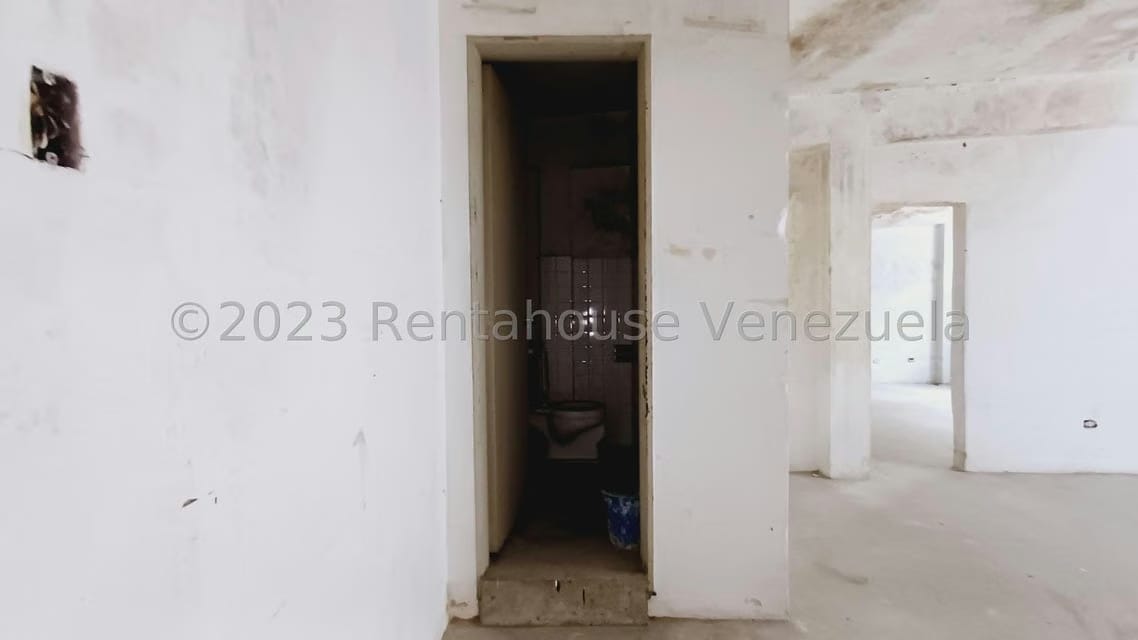 Comercial (Edificio) en Alquiler en Parroquia La Candelaria, Distrito Metropolitano - 34