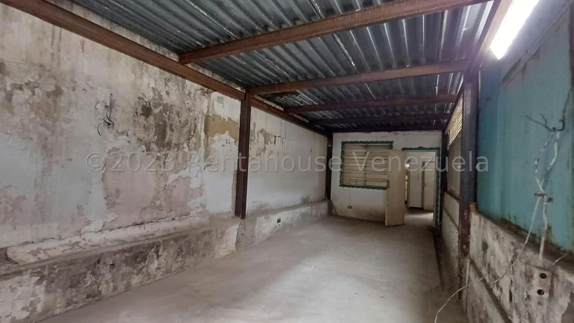 Comercial (Edificio) en Alquiler en Parroquia La Candelaria, Distrito Metropolitano - 47