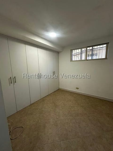Apartamento (1 Nivel) en Alquiler en Macaracuay, Distrito Metropolitano - 6