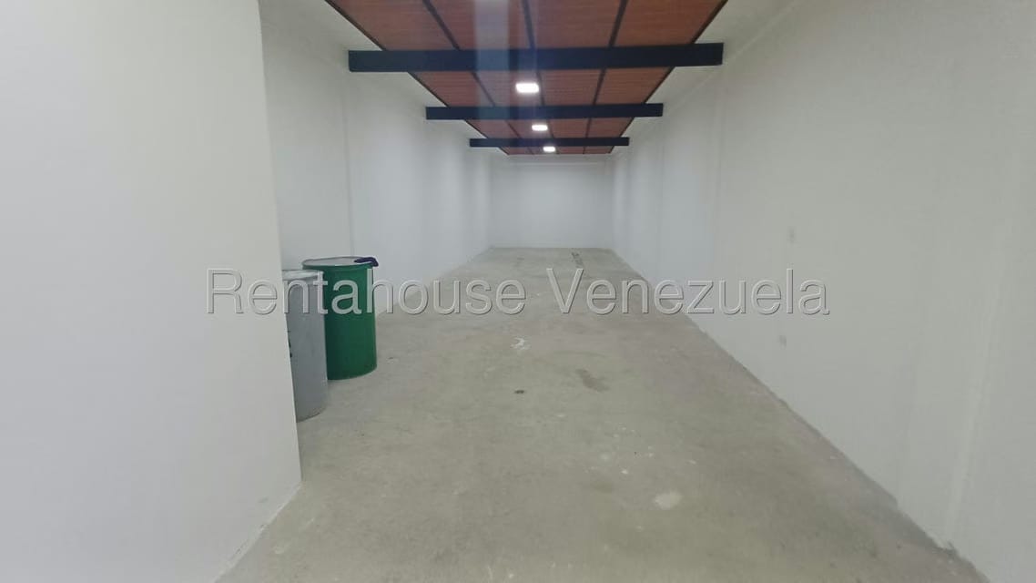 Comercial (Local Comercial) en Alquiler en Ruiz Pineda, Miranda - 4