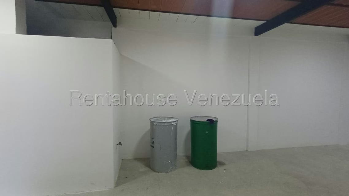 Comercial (Local Comercial) en Alquiler en Ruiz Pineda, Miranda - 8