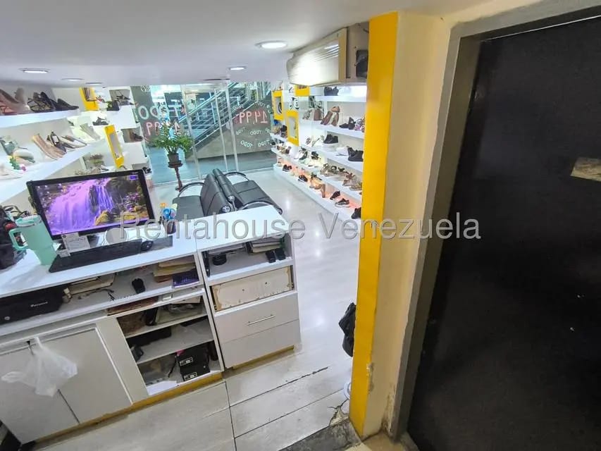 Comercial (Local Comercial) en Venta en Las Quintas, Carabobo - 13