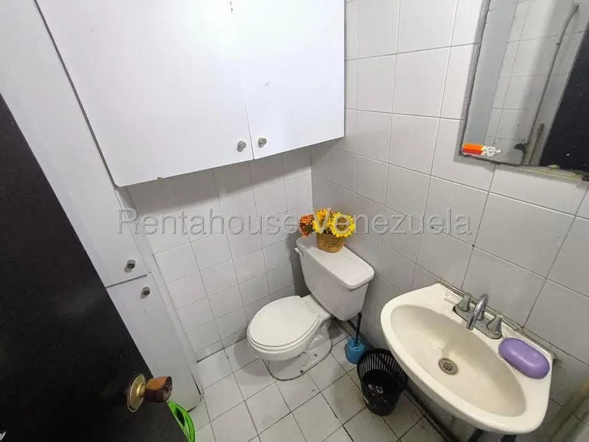 Comercial (Local Comercial) en Venta en Las Quintas, Carabobo - 14