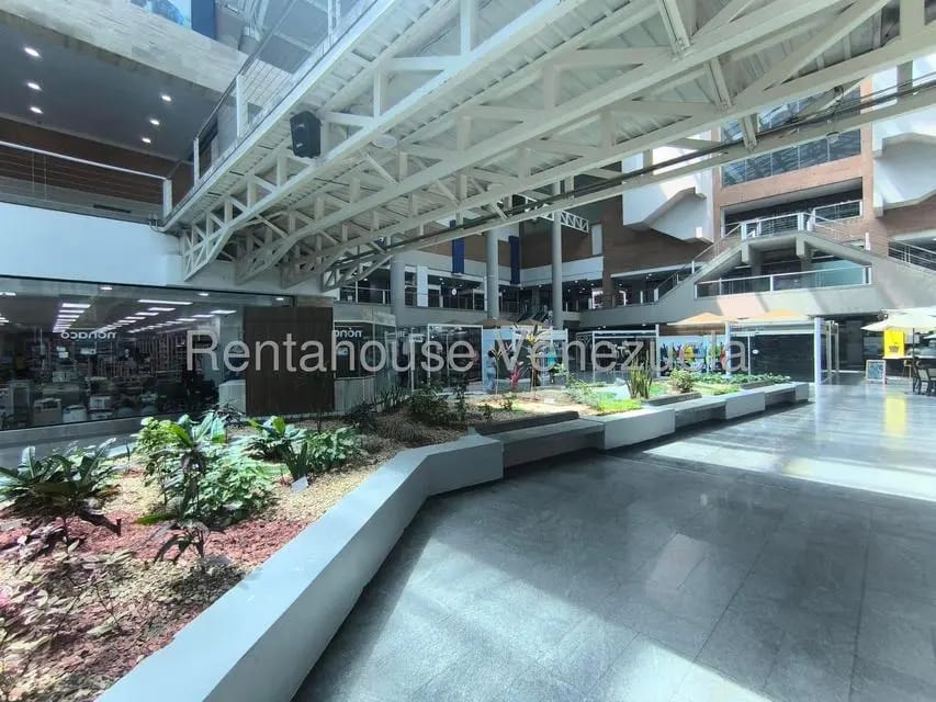 Comercial (Local Comercial) en Venta en Las Quintas, Carabobo - 22