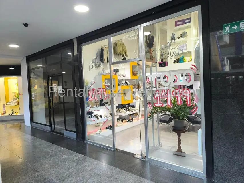 Comercial (Local Comercial) en Venta en Las Quintas, Carabobo - 4