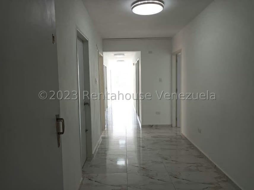 Comercial (Consultorio Medico) en Alquiler en Los Sauces, Carabobo - 8