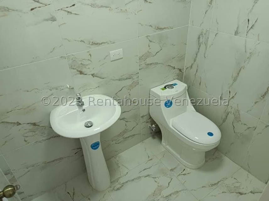 Comercial (Consultorio Medico) en Alquiler en Los Sauces, Carabobo - 10