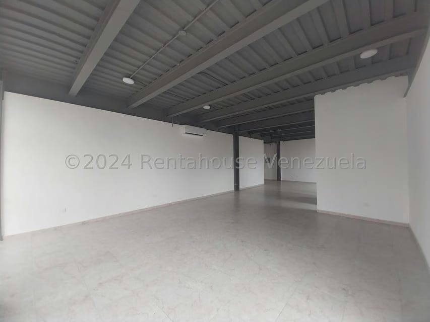 Comercial (Oficina) en Alquiler en Zona Industrial, Carabobo - 13