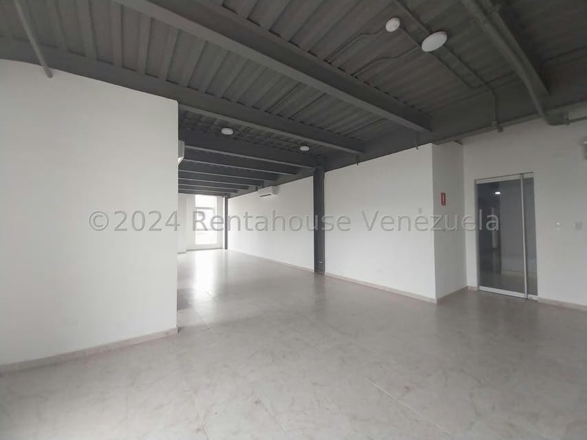 Comercial (Oficina) en Alquiler en Zona Industrial, Carabobo - 7