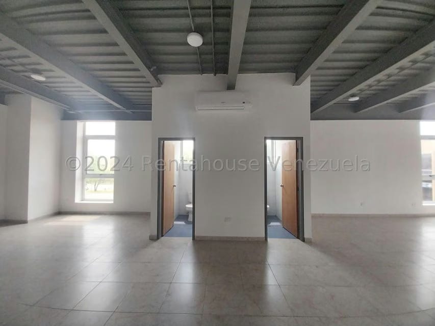 Comercial (Oficina) en Alquiler en Zona Industrial, Carabobo - 8