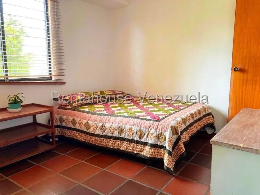 Apartamento (1 Nivel) en Alquiler en La Lago, Zulia - 17