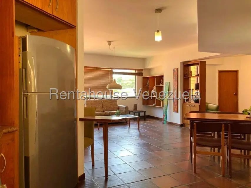 Apartamento (1 Nivel) en Alquiler en La Lago, Zulia - 9