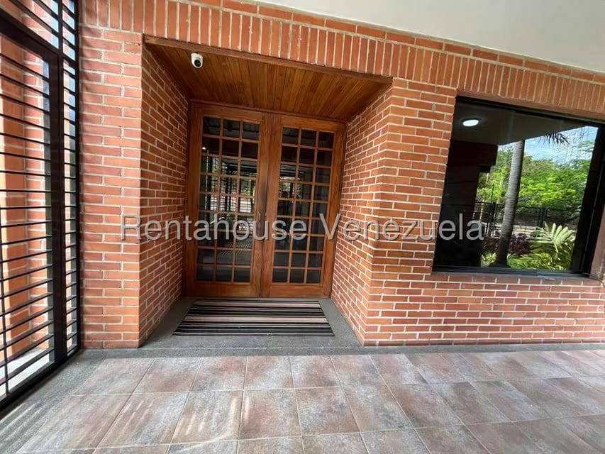 Apartamento (1 Nivel) en Alquiler en Los Mangos, Carabobo - 2