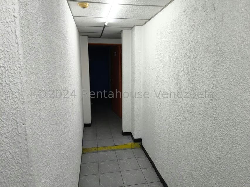Comercial (Oficina) en Alquiler en Parroquia La Candelaria, Distrito Metropolitano - 10